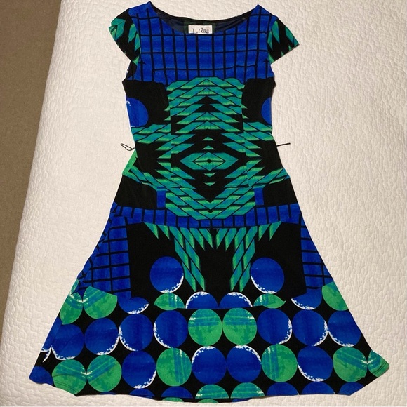 Joseph Ribkoff Midi Knit Dress in Bold Graphic Pattern | Cap Sleeves - Picture 3 of 16